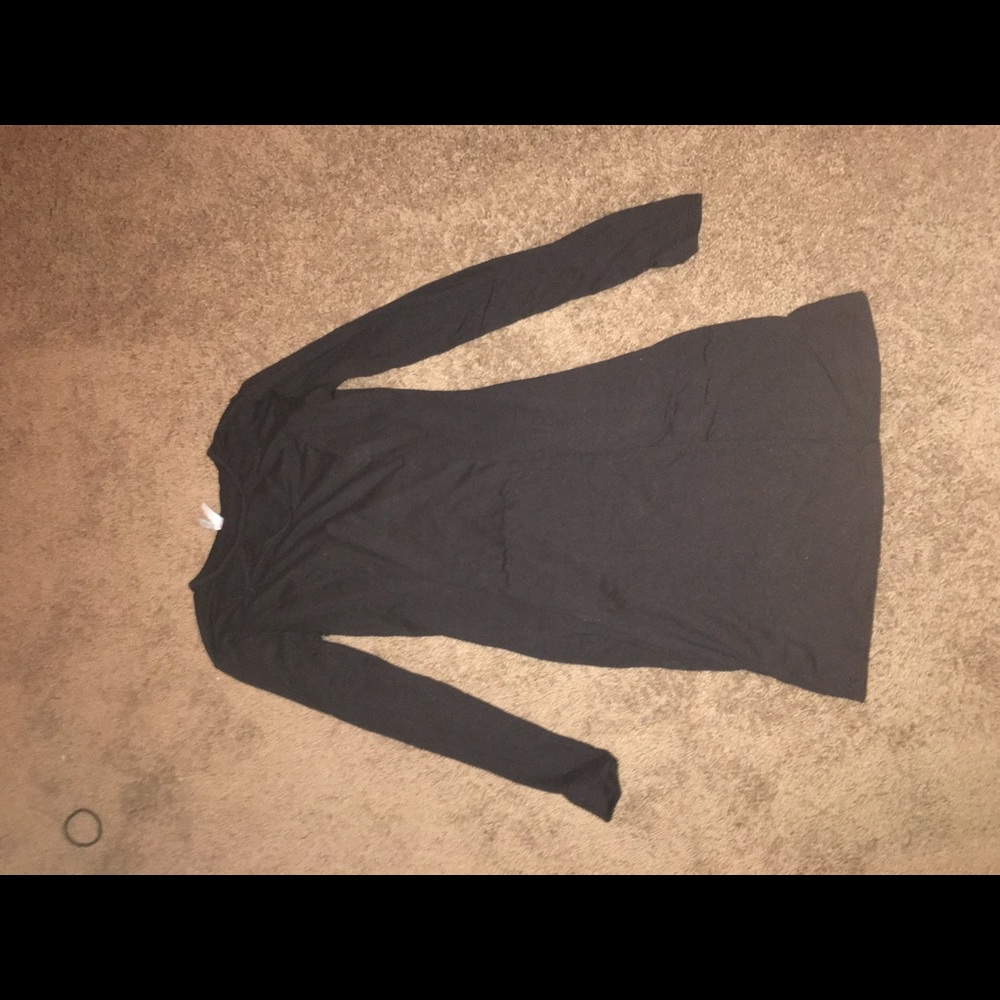 black long sleeve dress